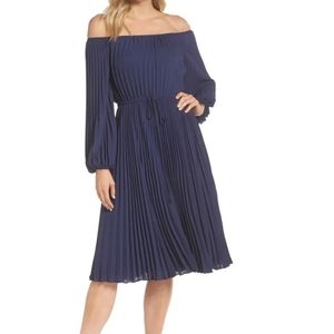 Gal Meets Glam Elise Off Shoulder Pleated Dress 14